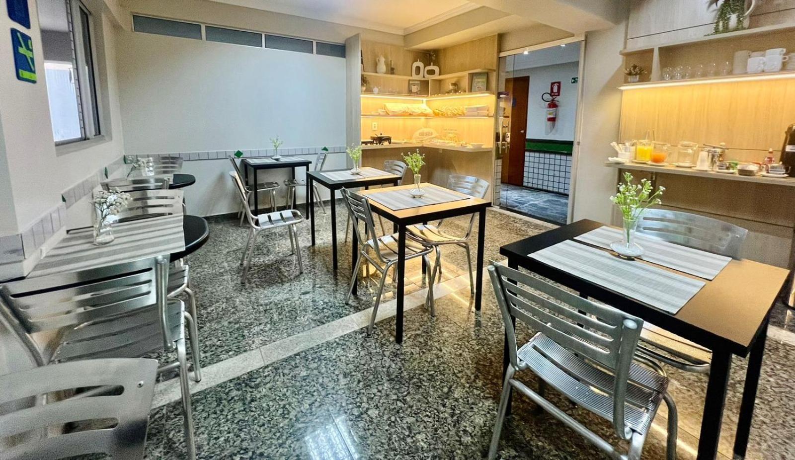 Hotel Buriti Stop (Adults Only) Goiania Exterior photo